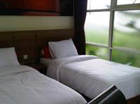 Bukit Cikahuripan Resort Lembang Eksteriør billede